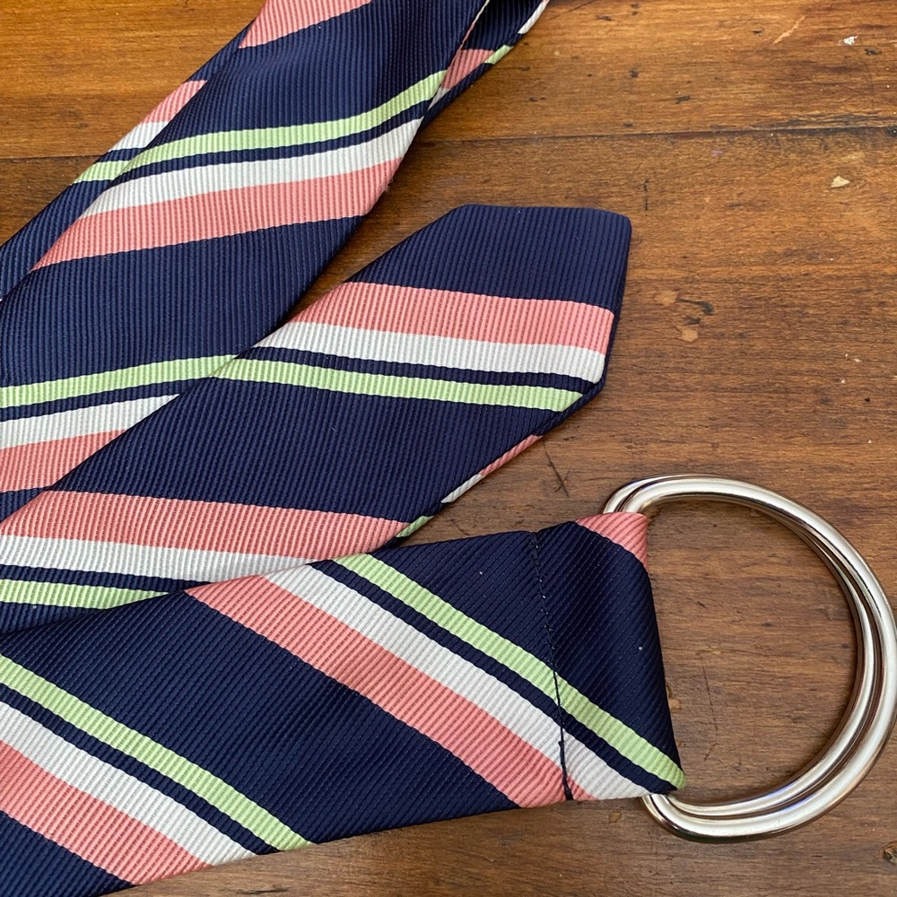 Vintage Women’s tie belt
